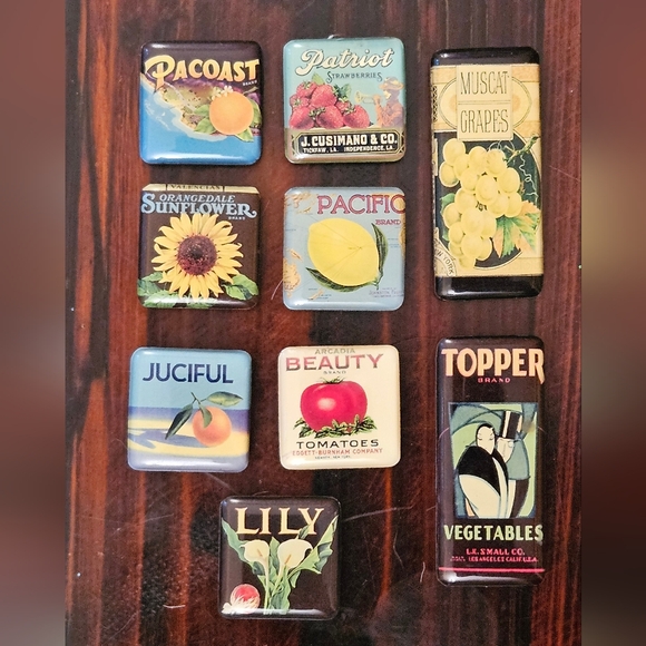 Artistic Mini Magnet Set with Vintage Designs - Picture 4 of 7